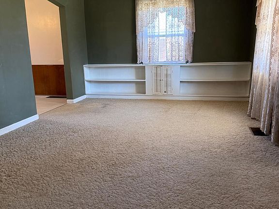 5th image of 1023 Woodbriar Ln