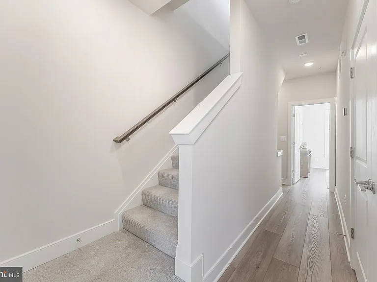 12742 Verdant Way — Photo 24