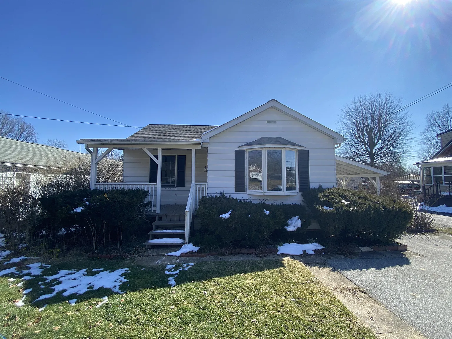 2531 Oakland Rd photo 1