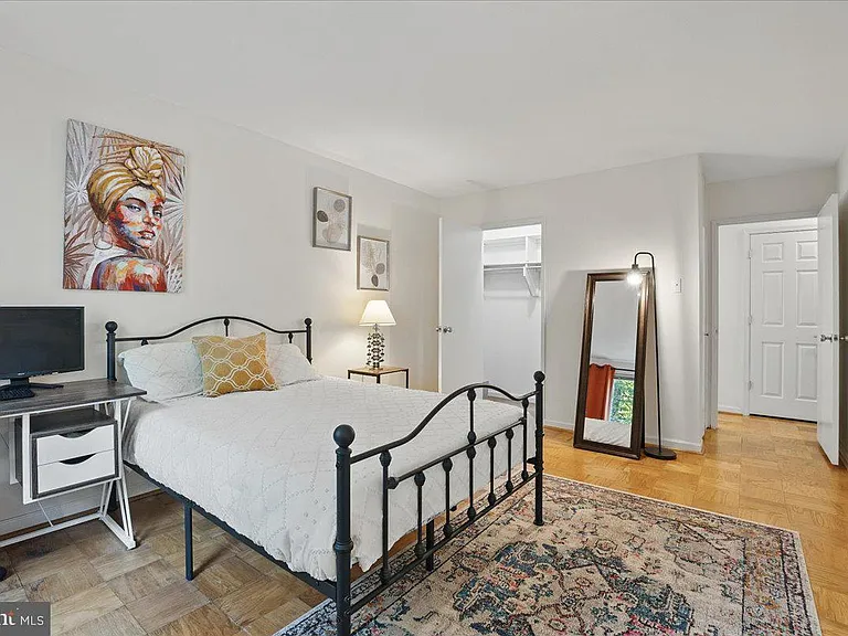 4501 Arlington Blvd #229 — Photo 11