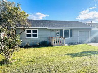 1020 8th St, Umatilla, OR 97882