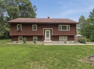 1373 N Orange Rd, Athol, MA 01331