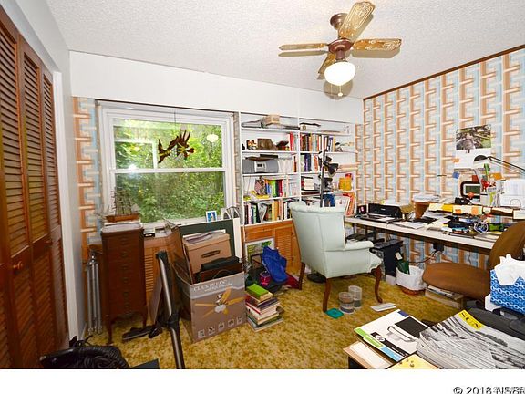 4th image of 357 Palm Dr