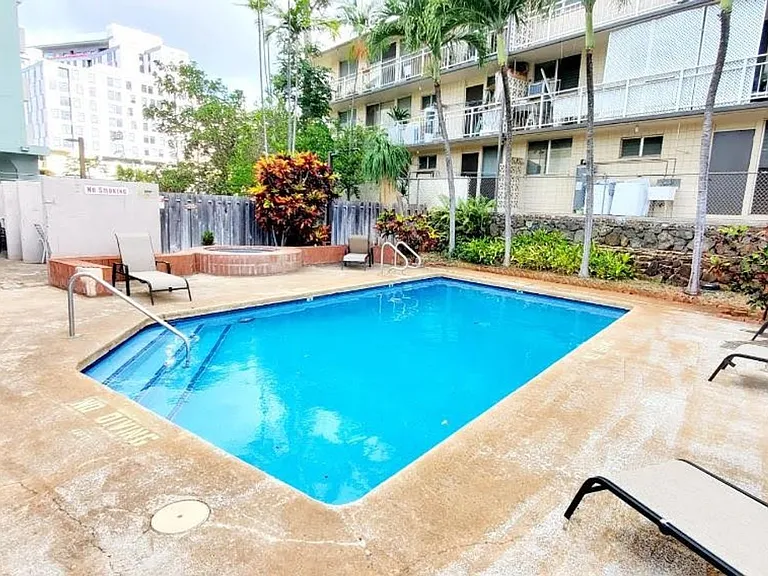 2724 Kahoaloha Ln #1502 — Photo 8