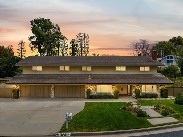 8 Bay Mare Ln, Rolling Hills, CA 90274