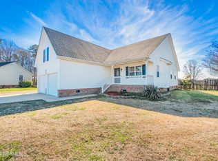 102 W Heron Ct, Elizabeth City, NC 27909