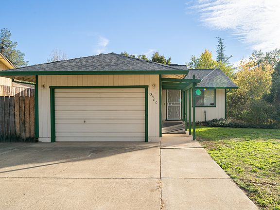 5th image of 3860 Coeur D Alene Ave