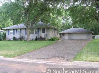 926 112th Ave NW, Coon Rapids, MN 55448