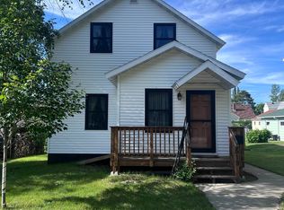 519 E Boundary St, Ely, MN 55731