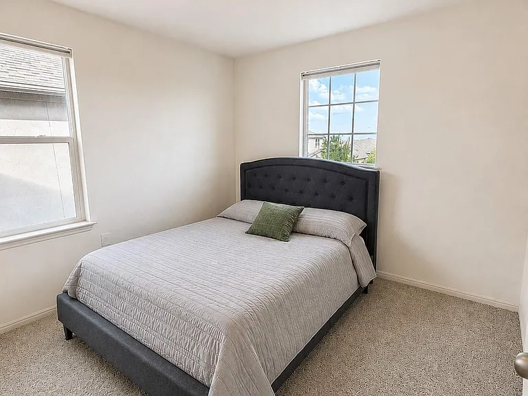 1416 Fairhaven Gtwy — Photo 16