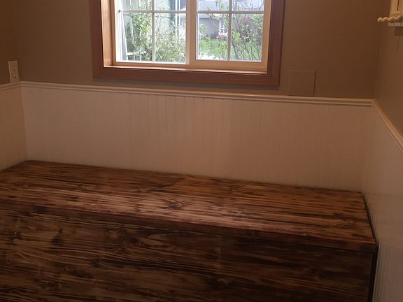 3rd image of 3422 NE Corona Ct