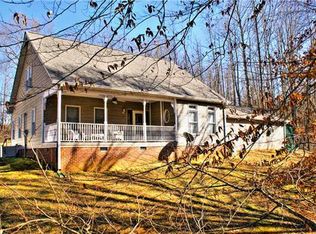 196 Half Creek Ln, Smithville, TN 37166