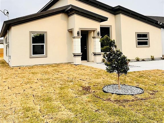 2nd image of 2815 Erasmo Dr