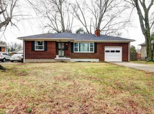 2210 Paris Dr, Louisville, KY 40218
