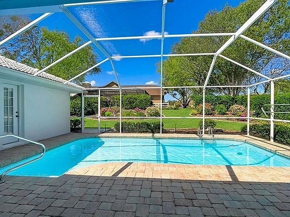 2nd image of 1039 Greenturf Rd