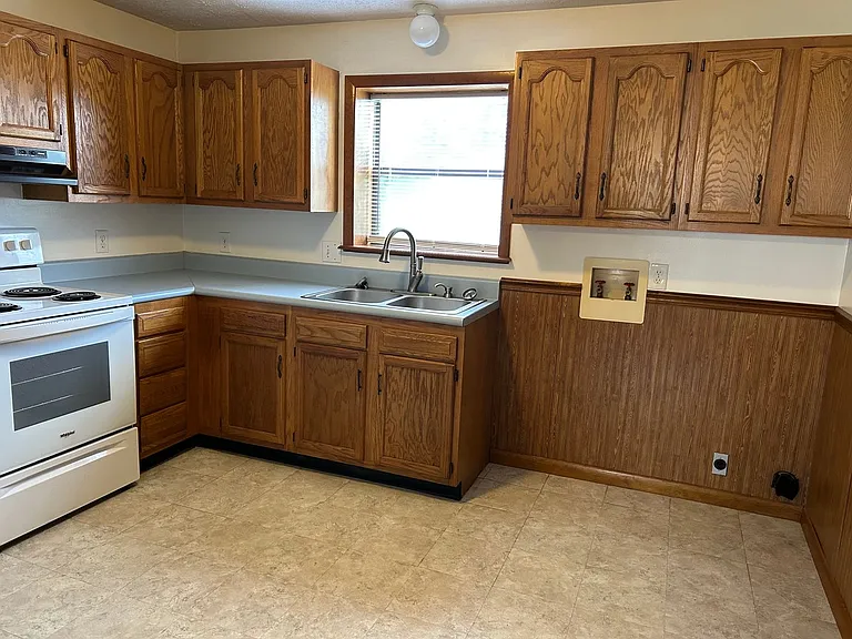 2821 McCoy St #4 — Photo 3
