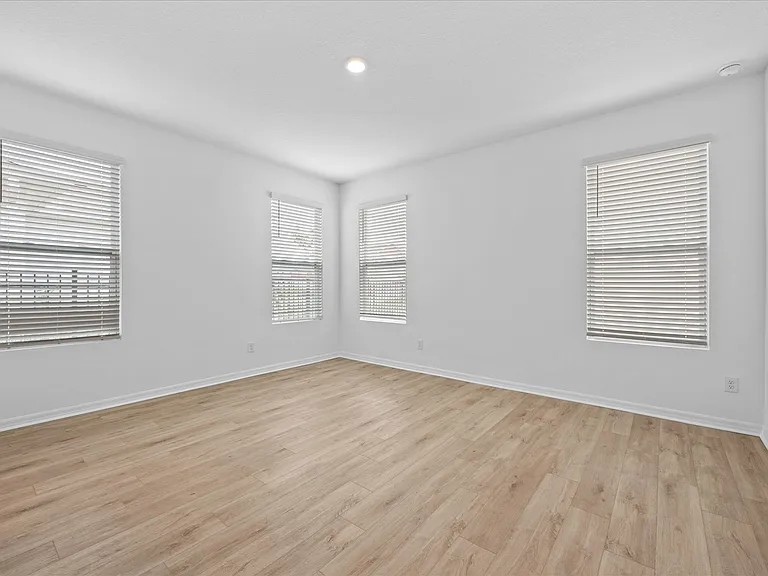 2966 Scout St — Photo 11