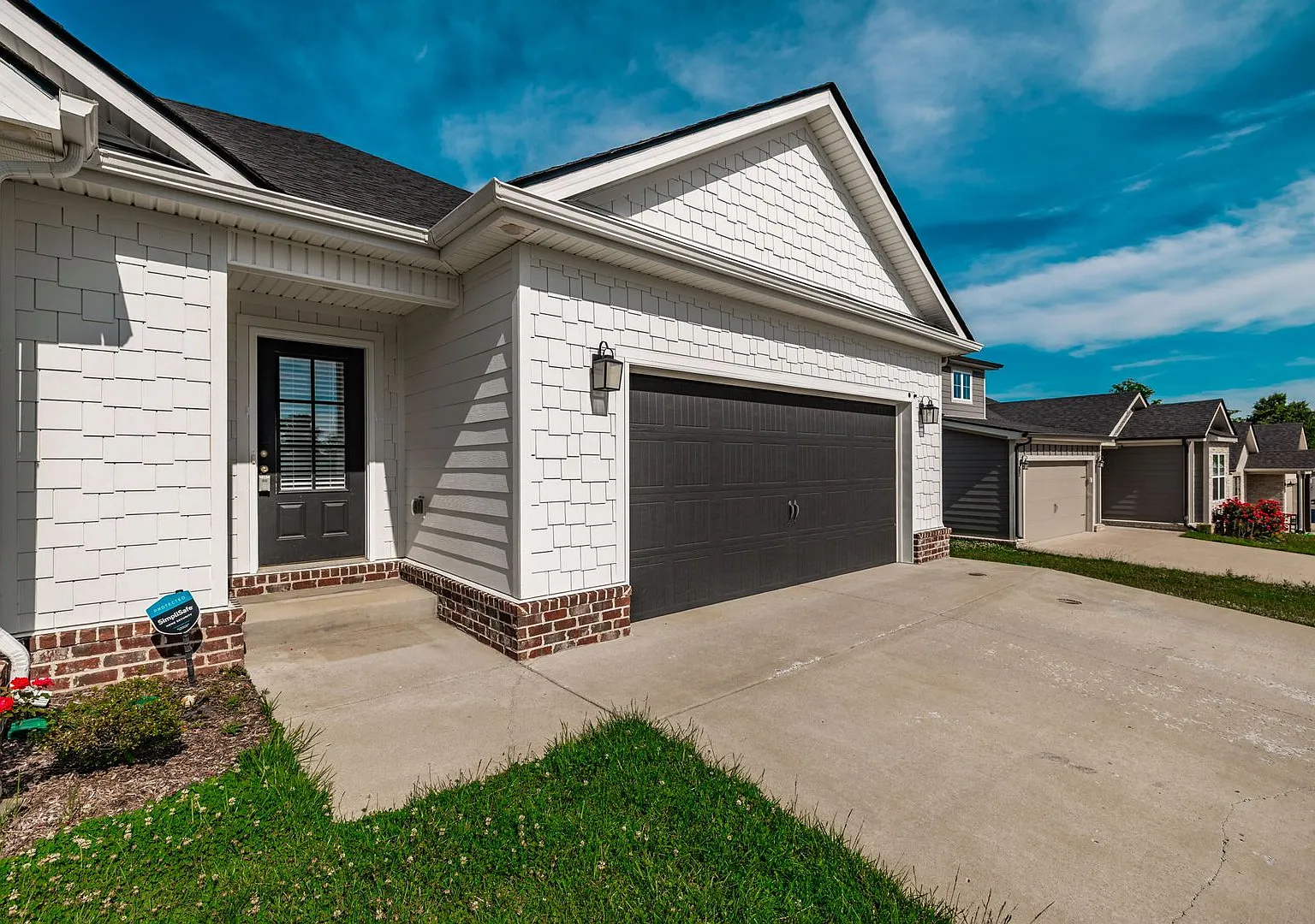 905 Frog Gip Pond Ct. — Photo 3