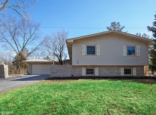 5603 Dover Dr, Lisle, IL 60532
