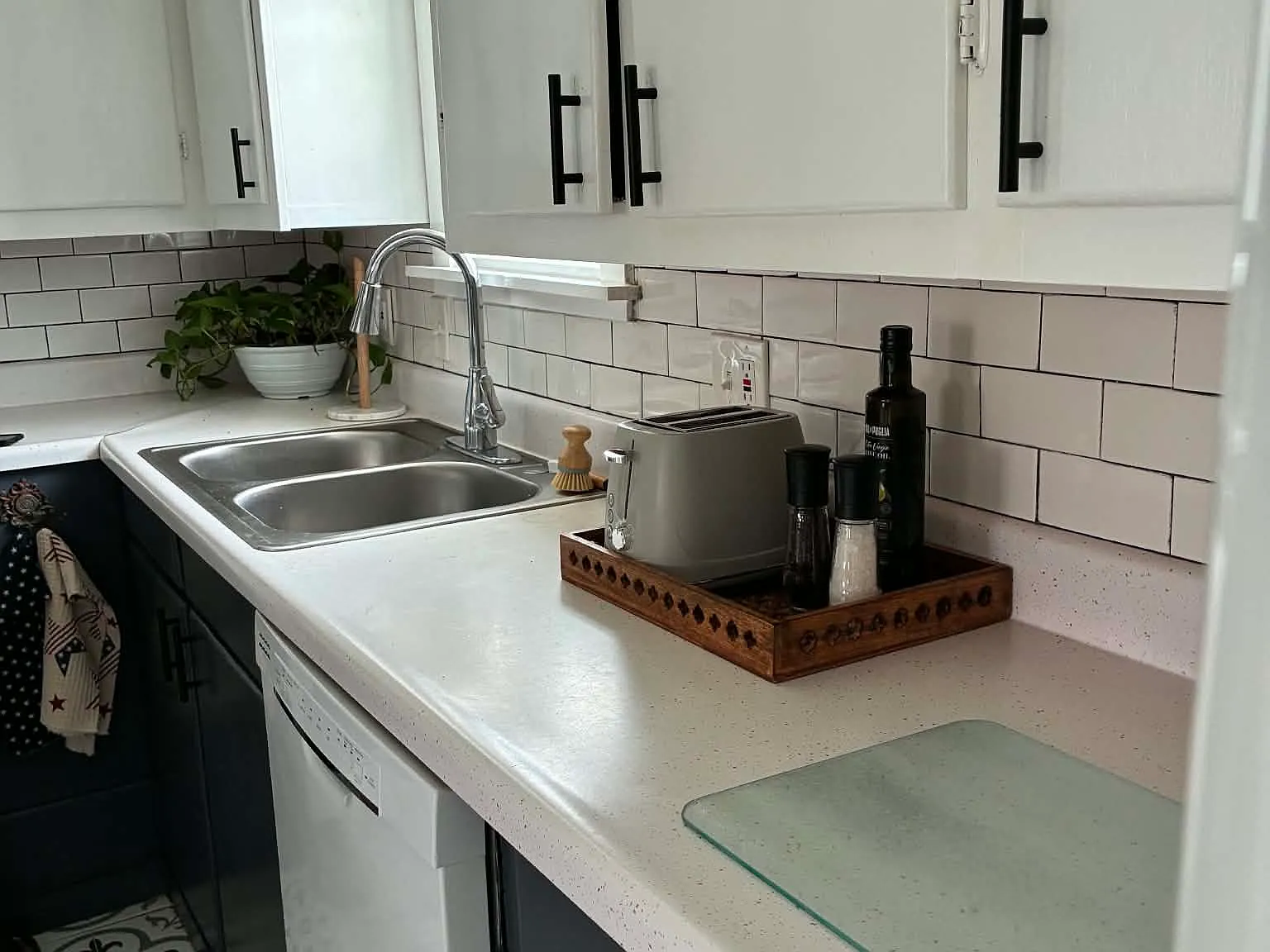1 bed, 1200 sqft, $1,750 — Photo 2