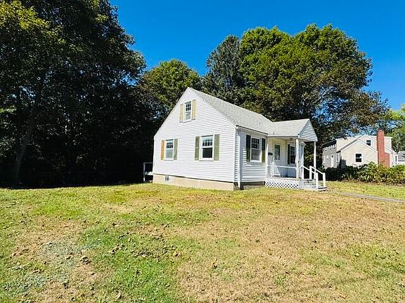 4th image of 3 Farm Hill Road