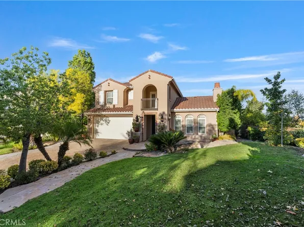 26101 Knoll Ct, Valencia, CA 91381