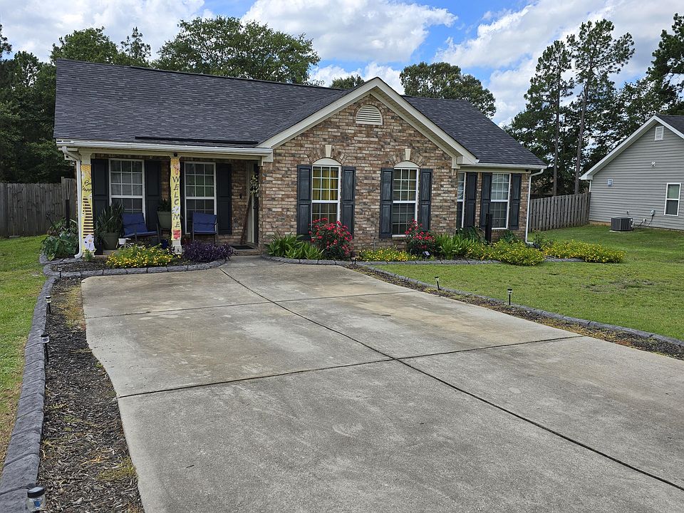 1st image of 2810 Wyndham Drive