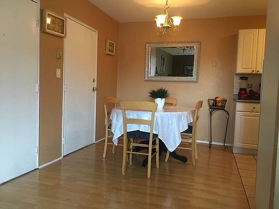 3rd image of 81 Nicholas Rd APT H