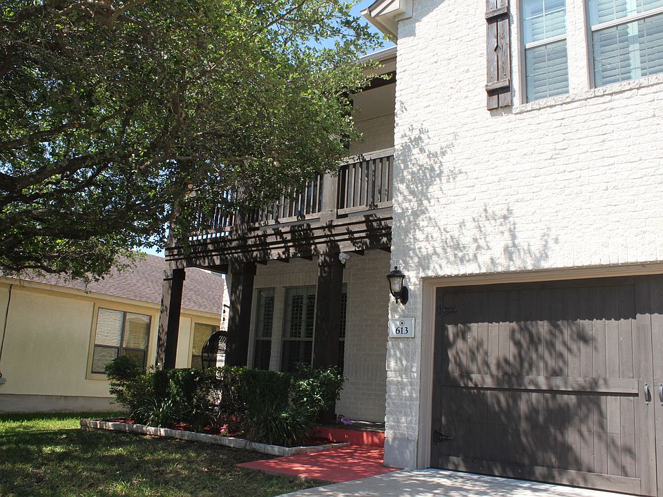 1st image of 613 Trail Dust Dr