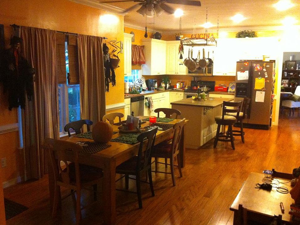 1st image of 1031 Harwich Dr