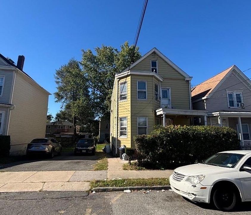 1st image of 175 Edmund Ave