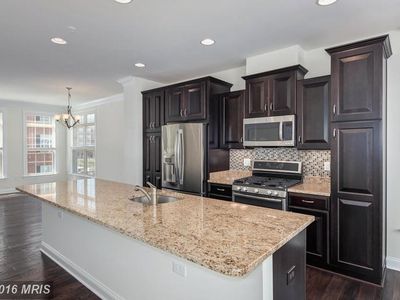 319 N Upton Ct, Arlington, VA, 22203