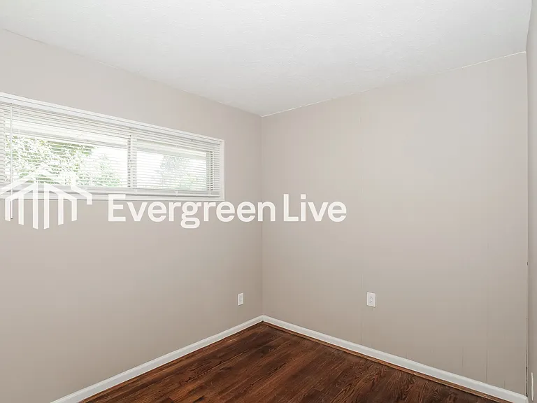 1263 Murat Ct — Photo 10