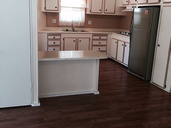 2nd image of 1751 Citracado Pkwy Space 284