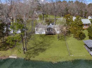 137 Indian Cove Rd, Chapin, SC 29036