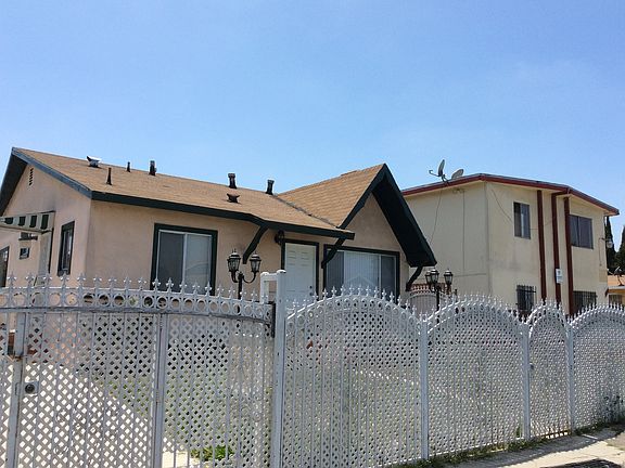 2nd image of 538 W 76th St