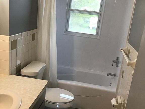 Totally new bathroom, new tub , new floor!