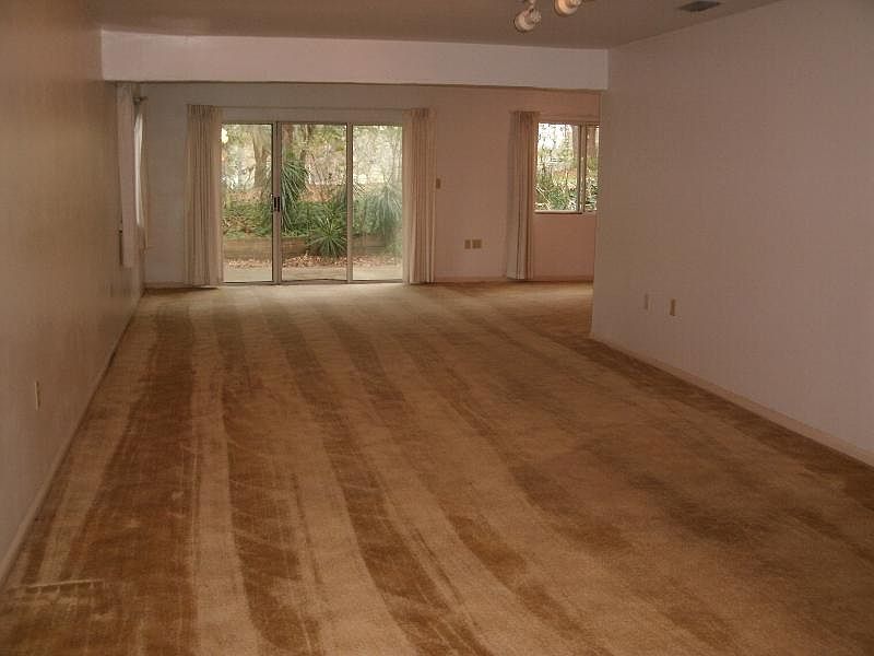 1st image of 1887A Darryl Dr
