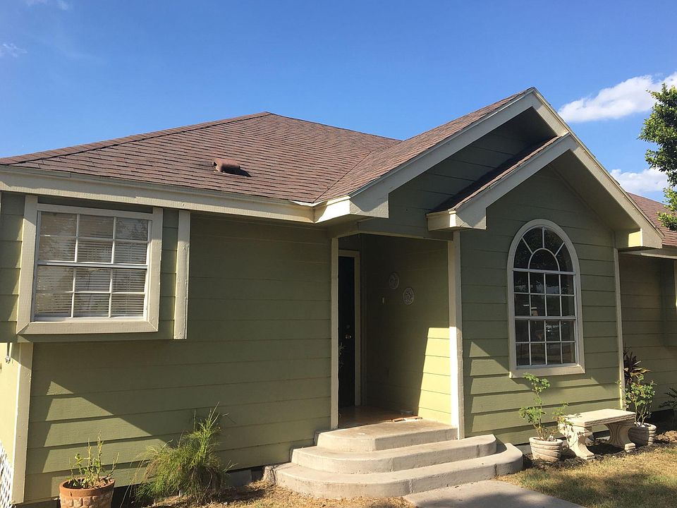 1st image of 2400 Trey Leal Ave
