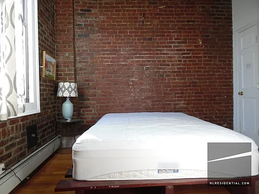 Rented by Highline Residential | media 16