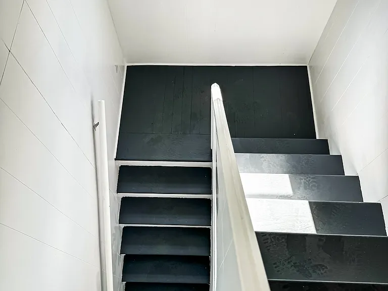 4 Fairbanks St — Photo 17