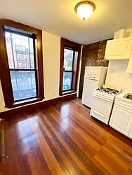 Rented by MOTION New York