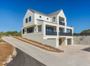 514 Ronsheimer Rd, Penngrove, CA 94951