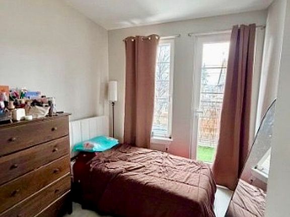 5th image of 1544 Brooklyn Ave #2B