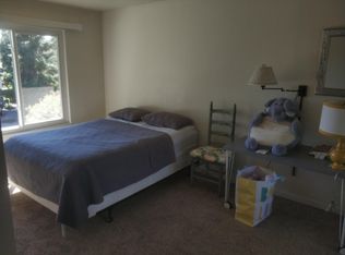 10386 Alpine Dr APT 3, Cupertino, CA 95014