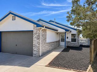 109 Vissing Pl, Los Lunas, NM 87031
