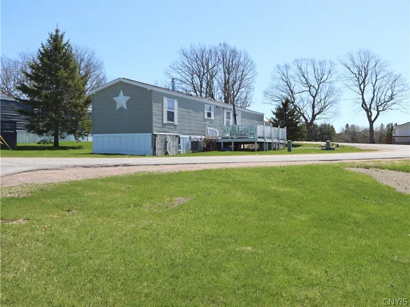 235 Wahl St, Clayton, NY 13624