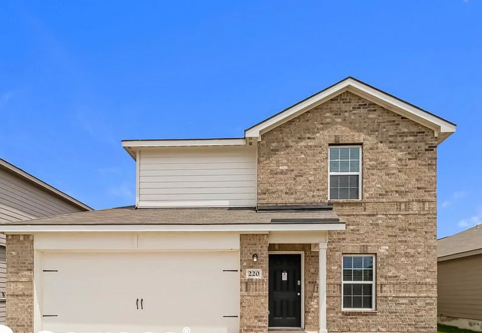220 Silvercrest Ln