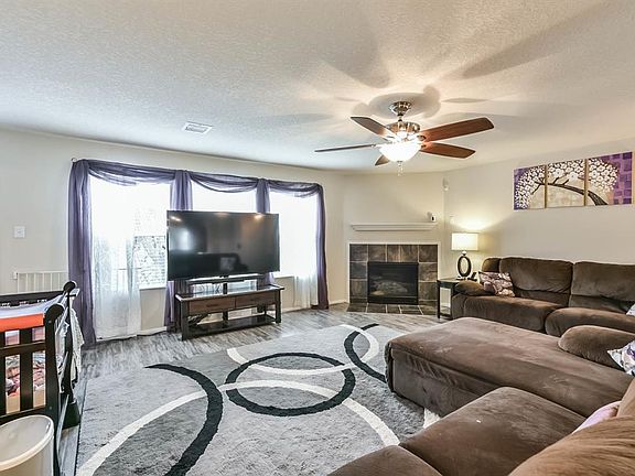 5th image of 4814 Blue Spruce Hill St