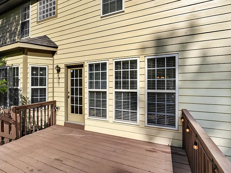 3013 Englefield Dr — Photo 31